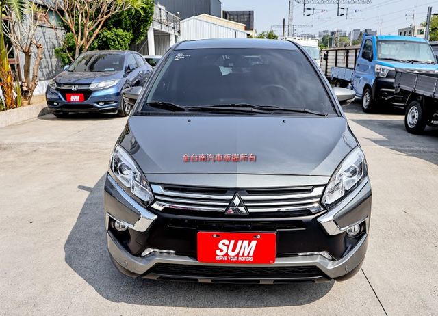 24年式✓23/12出廠✓最高輕鬆版✓一手車✓只跑1.5萬✓原鈑件✓iKEY✓電動尾門✓恆溫✓影音✓原廠保養及保固中✓  第5張相片