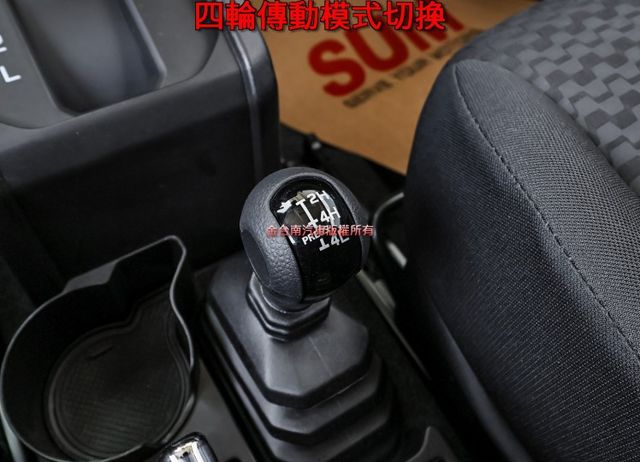 9月出廠10月領牌✓一手只跑1.7萬✓全車原板件✓4WD✓原廠影音✓車載系統✓恆溫✓可全貸✓不用殺價就很便宜✓  第17張相片