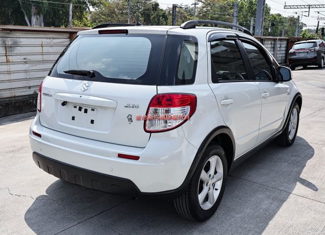 iKEY✓恆溫✓全車原鈑件✓少跑✓里程保證✓車況超好✓全車六安✓可全貸✓代步通勤好選擇✓  第3張相片