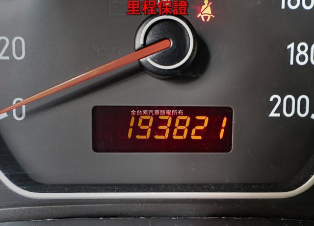 iKEY✓恆溫✓全車原鈑件✓少跑✓里程保證✓車況超好✓全車六安✓可全貸✓代步通勤好選擇✓  第11張相片