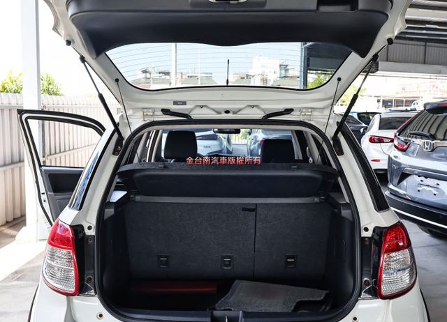 iKEY✓恆溫✓全車原鈑件✓少跑✓里程保證✓車況超好✓全車六安✓可全貸✓代步通勤好選擇✓  第18張相片