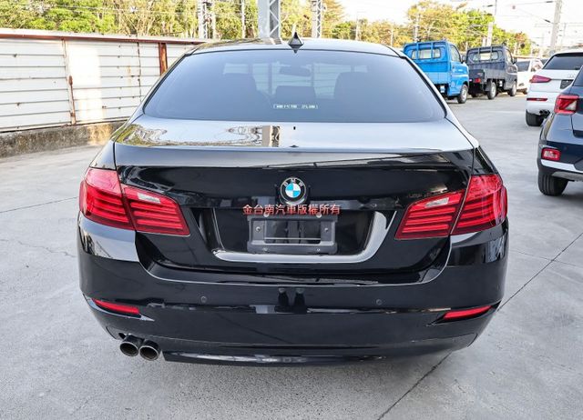 17年式✓總代理✓只跑5.3萬✓雙電動椅✓電動尾門✓衛星導航✓倒車顯影✓iKEY✓車況超好✓可全貸✓不用殺價就很便宜✓  第2張相片