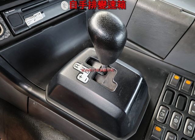 平路車✓自手排✓載重35噸✓視野輔助✓全程原廠保養✓事業打拼好幫手✓  第9張相片