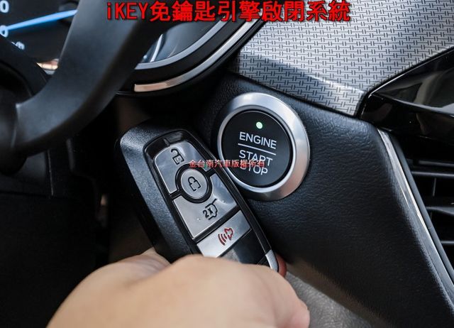 旗艦X版✓全景天窗✓電動椅✓B&O音響✓環景✓HUD✓感應尾門✓LV2✓車況超好✓可全貸✓不用殺價就很便宜✓  第16張相片