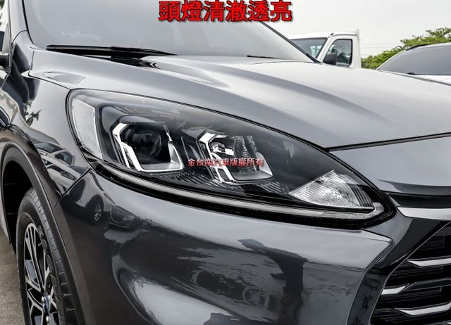 一手車✓只跑8千✓電動椅✓ACC✓AEB✓車道維持✓雙區恆溫✓車載系統✓可全貸✓不用殺價就很便宜✓  第6張相片