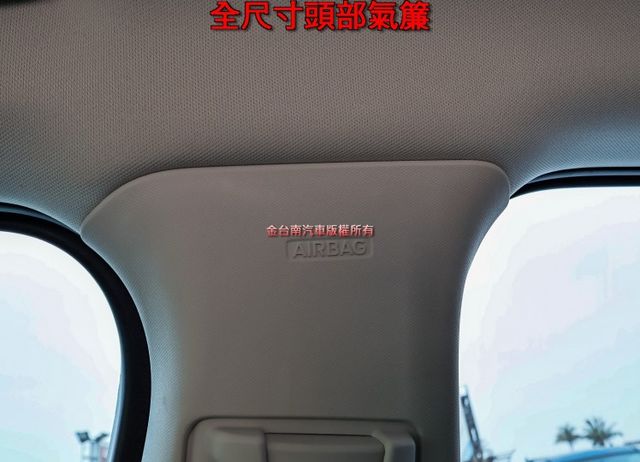 一手車✓只跑8千✓電動椅✓ACC✓AEB✓車道維持✓雙區恆溫✓車載系統✓可全貸✓不用殺價就很便宜✓  第19張相片