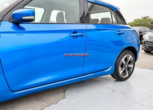 大改版✓25年式25年領牌✓一手只跑1千✓全車原板件✓ACC✓AEB✓車道維持✓車載系統✓恆溫✓iKEY✓可全貸✓  第6張相片