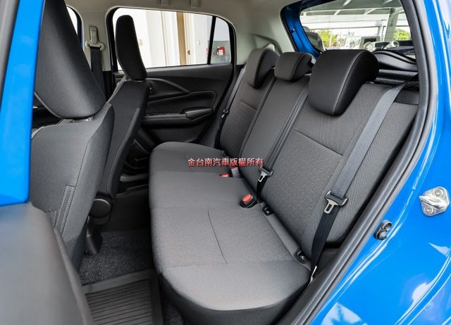 大改版✓25年式25年領牌✓一手只跑1千✓全車原板件✓ACC✓AEB✓車道維持✓車載系統✓恆溫✓iKEY✓可全貸✓  第9張相片