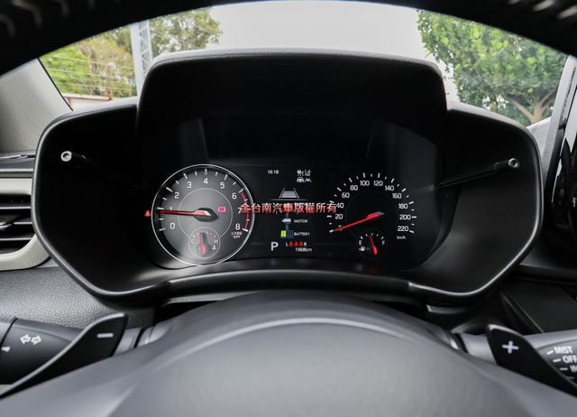 大改版✓25年式25年領牌✓一手只跑1千✓全車原板件✓ACC✓AEB✓車道維持✓車載系統✓恆溫✓iKEY✓可全貸✓  第14張相片