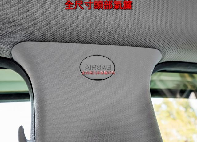 汽油時尚版✓原廠保養✓全車原板件✓車況超好✓電動椅✓影音系統✓iKEY✓雙區恆溫✓可全貸✓不用殺價就很便宜✓  第18張相片
