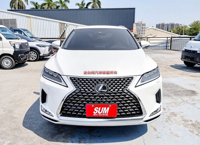 雙電動椅✓電動尾門✓ACC✓AEB✓車道維持✓車載系統✓231匹馬力✓全車原板件✓里程保證✓可全貸✓不用殺價就很便宜✓  第4張相片