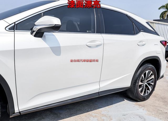 雙電動椅✓電動尾門✓ACC✓AEB✓車道維持✓車載系統✓231匹馬力✓全車原板件✓里程保證✓可全貸✓不用殺價就很便宜✓  第6張相片