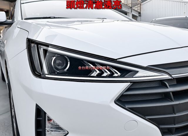 一手車✓只跑5.2萬✓里程保證✓原廠保養✓全車原板件✓TCS✓ABS✓全車六安✓可全貸✓代步通勤好選擇✓不用殺價就很便宜  第7張相片