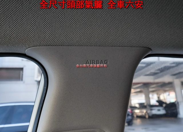 一手車✓只跑5.2萬✓里程保證✓原廠保養✓全車原板件✓TCS✓ABS✓全車六安✓可全貸✓代步通勤好選擇✓不用殺價就很便宜  第18張相片