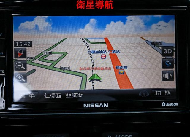 渦輪旗艦版✓190匹馬力✓一手原鈑件✓只跑6.9萬✓HUD✓iKEY✓定速✓雙電熱椅✓恆溫✓六安✓可全貸✓  第16張相片