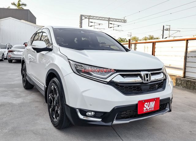 S頂級版✓一手車只跑4.9萬✓全車原板件✓全景天窗✓電動椅✓ACC✓AEB✓車道偏移✓電動尾門✓可全貸✓不用殺價就很便宜  第3張相片