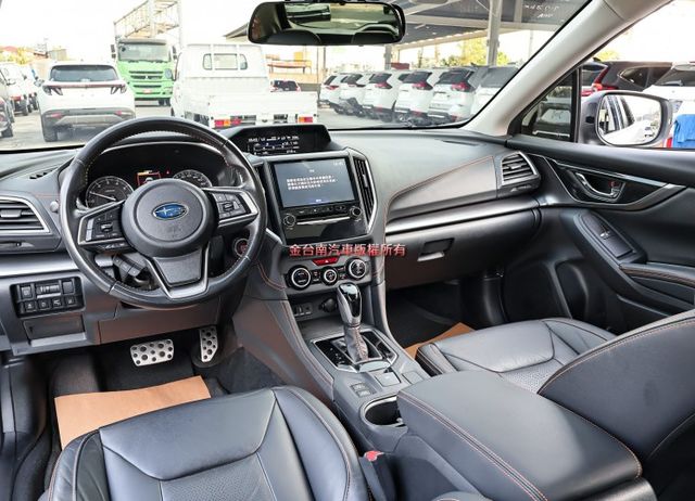 i-S EyeSight✓4WD✓一手只跑7.7萬✓原鈑件✓電動椅✓iKEY✓ACC✓AEB✓車道偏離✓盲點✓可全貸✓  第11張相片