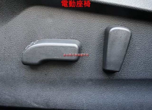 i-S EyeSight✓4WD✓一手只跑7.7萬✓原鈑件✓電動椅✓iKEY✓ACC✓AEB✓車道偏離✓盲點✓可全貸✓  第12張相片