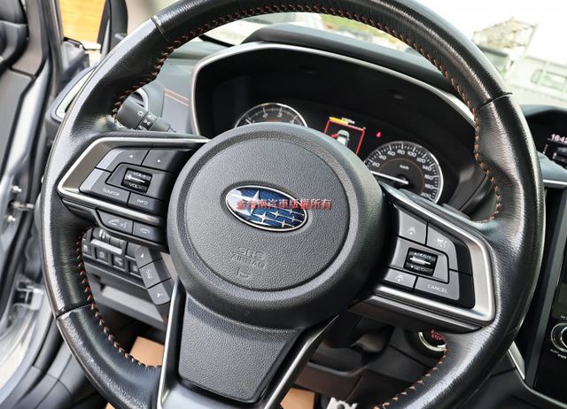 i-S EyeSight✓4WD✓一手只跑7.7萬✓原鈑件✓電動椅✓iKEY✓ACC✓AEB✓車道偏離✓盲點✓可全貸✓  第14張相片