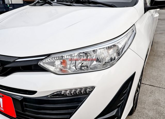 21/10出廠✓經典版✓只跑6.5萬✓全車原鈑件✓九安✓TCS✓ABS✓影音✓衛星導航✓倒車顯影✓里程保證✓  第6張相片