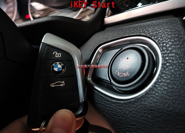 18年式原鈑件✓一手只跑9.7萬✓四輪全新胎✓車道偏離✓AEB✓定速✓iKEY✓雙電動椅✓電動尾門✓可全貸✓  第16張相片