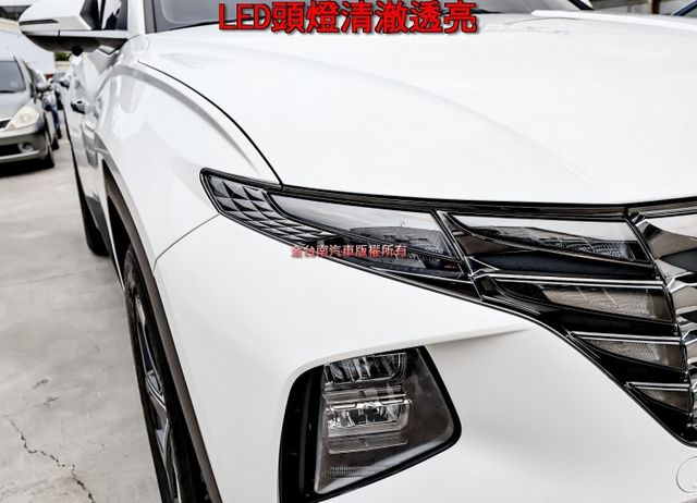 最高階GLT-B✓一手車✓全景天窗✓原廠保養✓電動尾門✓衛星導航✓車載系統✓電動椅✓環景✓iKEY✓  第5張相片