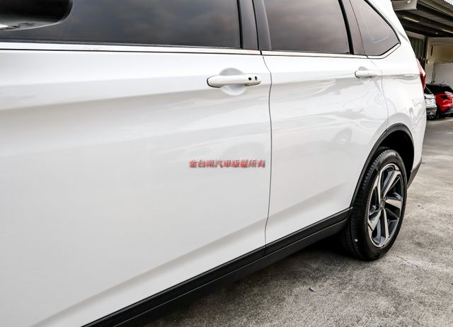 只跑9.2萬✓全車原鈑件✓定速✓HUD✓iKEY✓恆溫✓LED頭尾燈✓六安✓里程保證✓  第7張相片