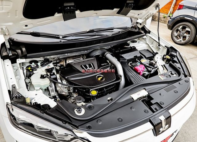 只跑9.2萬✓全車原鈑件✓定速✓HUD✓iKEY✓恆溫✓LED頭尾燈✓六安✓里程保證✓  第19張相片