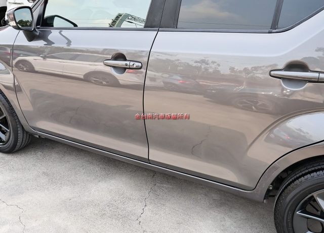 一手只跑4.6萬✓車況超好✓iKEY✓車載系統✓恆溫✓定速✓全車六安✓可全貸✓代步通勤好選擇✓  第7張相片