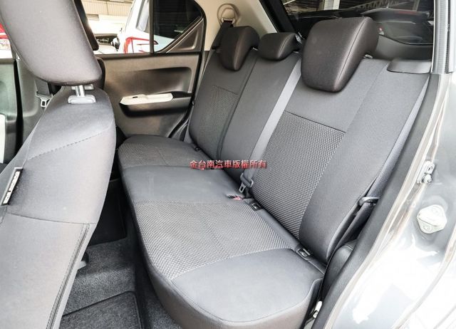 一手只跑4.6萬✓車況超好✓iKEY✓車載系統✓恆溫✓定速✓全車六安✓可全貸✓代步通勤好選擇✓  第10張相片