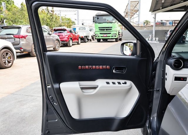 一手只跑4.6萬✓車況超好✓iKEY✓車載系統✓恆溫✓定速✓全車六安✓可全貸✓代步通勤好選擇✓  第12張相片