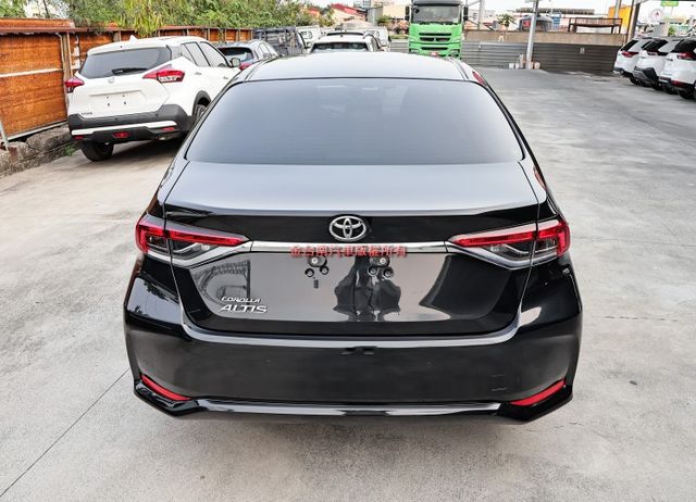 豪華版✓一手車✓全車原鈑件✓只跑3.8萬✓LV2✓恆溫✓全車九安✓可全貸✓代步通勤好選擇✓可全貸✓  第3張相片