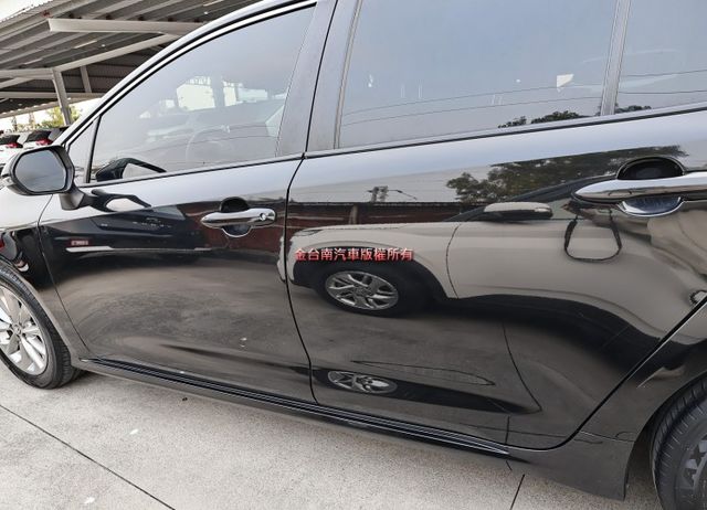 豪華版✓一手車✓全車原鈑件✓只跑3.8萬✓LV2✓恆溫✓全車九安✓可全貸✓代步通勤好選擇✓可全貸✓  第9張相片