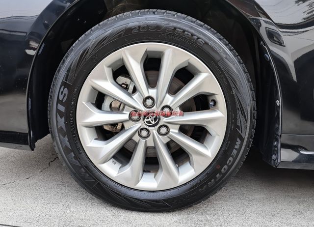 豪華版✓一手車✓全車原鈑件✓只跑3.8萬✓LV2✓恆溫✓全車九安✓可全貸✓代步通勤好選擇✓可全貸✓  第10張相片