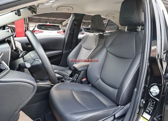 豪華版✓一手車✓全車原鈑件✓只跑3.8萬✓LV2✓恆溫✓全車九安✓可全貸✓代步通勤好選擇✓可全貸✓  第11張相片