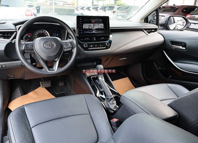 豪華版✓一手車✓全車原鈑件✓只跑3.8萬✓LV2✓恆溫✓全車九安✓可全貸✓代步通勤好選擇✓可全貸✓  第13張相片