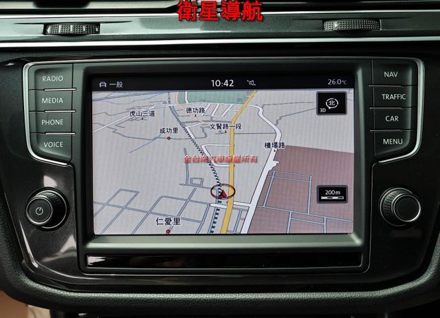 柴油R-Line旗艦✓一手只跑8.4萬✓原鈑件✓外觀套件✓ACC✓AEB✓電熱椅✓恆溫✓電動尾門✓六安✓可全貸✓  第15張相片