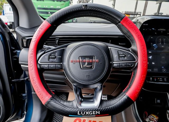 四輪剛換全胎✓輪椅活動坡道✓一手✓只跑4.3萬✓原鈑件✓ACC✓AEB✓車道偏離✓盲點✓HUD✓電動尾門✓環景✓可全貸✓  第13張相片