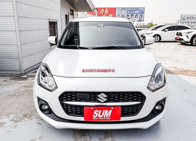 原裝進口都會小車✓一手只跑6.7萬✓全車原板件✓ACC✓AEB✓車道偏離✓恆溫✓倒車顯影✓可全貸✓不用殺價就很便宜✓  第4張相片