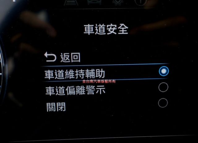 油電GLT-B✓25年式✓原廠試乘車✓原鈑件✓只跑5千✓LV2✓全景天窗✓車載系統✓iKEY✓電動椅✓電動尾門✓  第15張相片