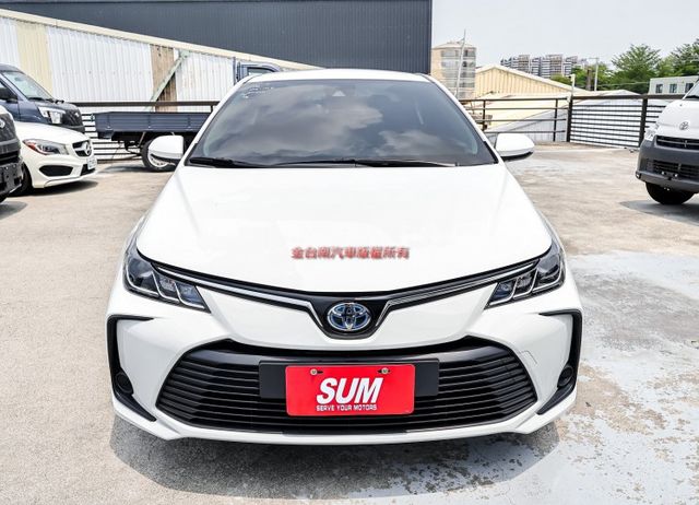 油電豪華版✓一手只跑3.5萬✓原廠保固中✓全車原板件✓ACC✓AEB✓車道維持✓車載系統✓倒車顯影✓恆溫✓可全貸✓  第4張相片