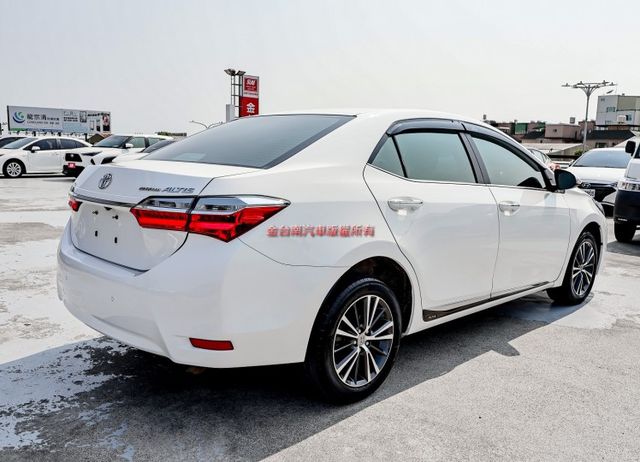 國民神車✓經典✓影音✓只跑12.7萬✓iKEY✓衛星導航✓定速✓恆溫✓ABS✓循跡防滑✓雙安✓原廠保養✓可全貸  第4張相片