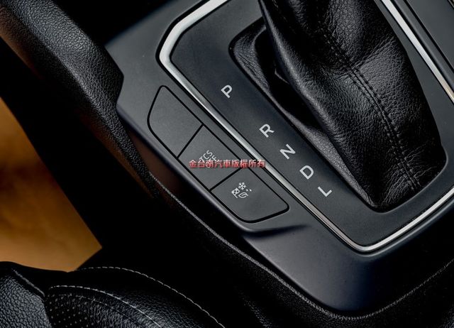 五門✓22/12月出廠✓原鈑件✓盲點✓定速✓​恆溫✓​倒車顯影✓循跡防滑✓六安✓里程保證✓可全貸✓  第20張相片