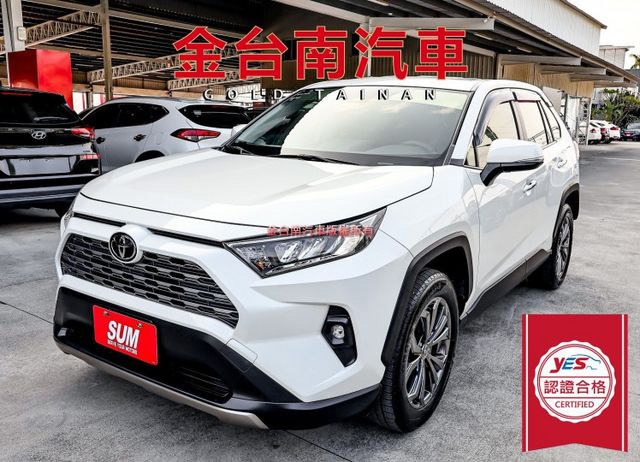 汽油尊爵版✓22年式22年領牌✓記憶椅✓雙電熱椅✓安卓影音✓衛星導航✓LV2✓雙區恆溫✓原鈑件✓iKEY✓  第1張相片