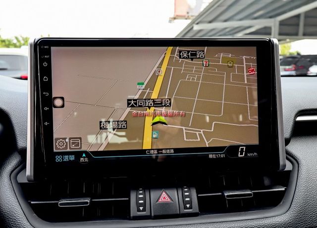 汽油尊爵版✓22年式22年領牌✓記憶椅✓雙電熱椅✓安卓影音✓衛星導航✓LV2✓雙區恆溫✓原鈑件✓iKEY✓  第17張相片