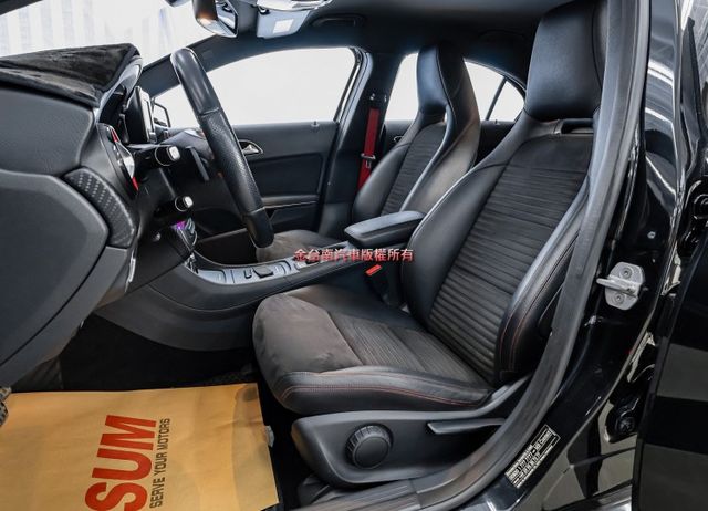 A250✓211匹馬力✓一年只跑八千多✓全車原板件✓AMG套件✓跑車椅✓換檔快撥✓電熱椅✓雙區恆溫✓可全貸✓  第8張相片