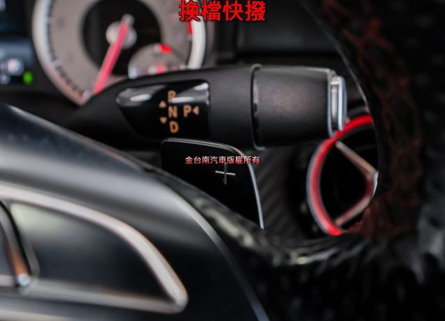 A250✓211匹馬力✓一年只跑八千多✓全車原板件✓AMG套件✓跑車椅✓換檔快撥✓電熱椅✓雙區恆溫✓可全貸✓  第11張相片