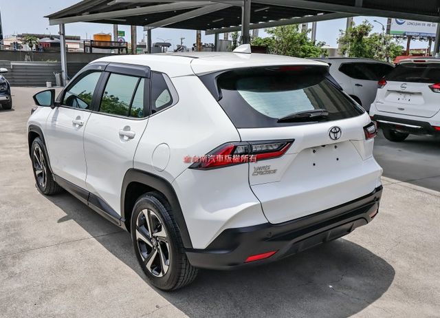 酷動影音特仕版✓一手車✓只跑2.5萬✓原鈑件✓原廠保養✓加裝環景✓原廠NAVI✓LV2✓車載系統✓iKEY✓可全貸✓  第2張相片