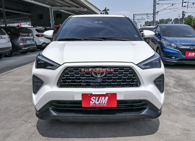 酷動影音特仕版✓一手車✓只跑2.5萬✓原鈑件✓原廠保養✓加裝環景✓原廠NAVI✓LV2✓車載系統✓iKEY✓可全貸✓  第5張相片