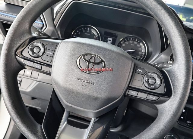 酷動影音特仕版✓一手車✓只跑2.5萬✓原鈑件✓原廠保養✓加裝環景✓原廠NAVI✓LV2✓車載系統✓iKEY✓可全貸✓  第13張相片